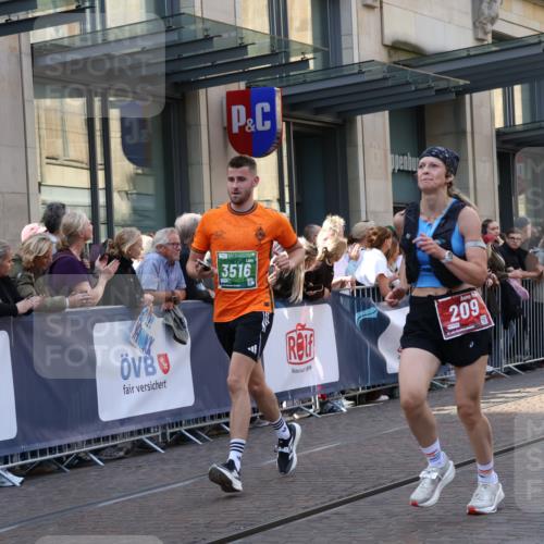 13.09.2026 - 21. swb-Marathon Bremen Strokosch-Dieckow http://msf.ph/oto/10337325 13.09.2026 13:25:44 Ziel 1163, 1647, 1896, 2033, 2062, 2666, 2708, 2987, 3248, 3516, 4067, 4476, 4723, 4724, 5013, 5558, 5622, 5701, 5854, 5906, 6135, 6605, 6886, 7638, 7780, 8271, 8361, 8592, 8635, 9266, 9794, 150, 191, 209, 1458, 1650, 1752, 2421, 2781, 3124, 3186, 3722, 3806, 4161, 4411, 4439, 4717, 4842, 4927, 5139, 5703, 5755, 5814, 6380, 7252, 8545, 8597, 8695, 8890, 9440, 9468, 9506 meine-sportfotos.de