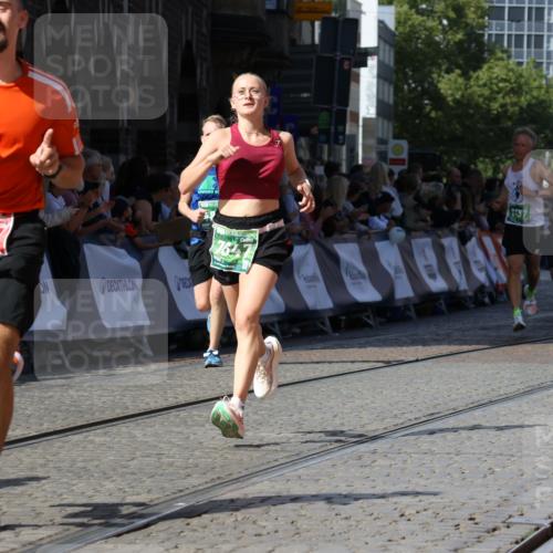 13.09.2026 - 21. swb-Marathon Bremen Strokosch-Dieckow http://msf.ph/oto/10337332 13.09.2026 13:19:01 Ziel 465, 2324, 2948, 3631, 4120, 4413, 4642, 5867, 6787, 7104, 7163, 7245, 7602, 7731, 8404, 8540, 8743, 8872, 9019, 9275, 9327, 9833, 189, 666, 1599, 2007, 2390, 2535, 3508, 4819, 4857, 5172, 6137, 6633, 7647, 7686, 9512, 9805 meine-sportfotos.de