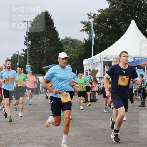 13.09.2026 - Kiel Lauf Andreas Tolksdorf http://msf.ph/oto/10337350 13.09.2026 09:54:24 Kiellinie 4, 5429, 524, 1668, 1981 meine-sportfotos.de