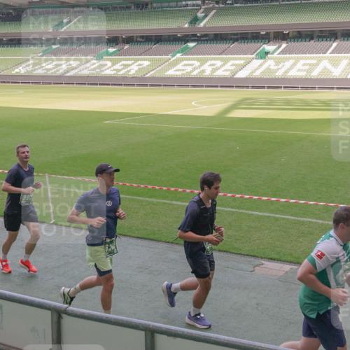 13.09.2026 - 21. swb-Marathon Bremen Michael Burmester http://msf.ph/oto/10337381 13.09.2026 13:14:04 Laufen im Stadion 183, 270, 278, 349, 460, 576, 600, 631, 695, 702, 768, 933, 950, 956, 1005, 1008, 1143, 1392, 1408, 1426, 1573, 1596, 1641, 1818, 1819, 1991, 2005, 2024, 2035, 2079, 2233, 2264, 2314, 2387, 2412, 2439, 2457, 2461, 2478, 2494, 2521, 2540, 2564, 2612, 2665, 2684, 2693, 2765, 2773, 2792, 2816, 2829, 2838, 2860, 2865, 2884, 2887, 2921, 2972, 2975, 2978, 3016, 3111, 3209, 3253, 3277, 3293, 3304, 3313, 3378, 3405, 3428, 3434, 3653, 3661, 3680, 4034, 4080, 4511 meine-sportfotos.de