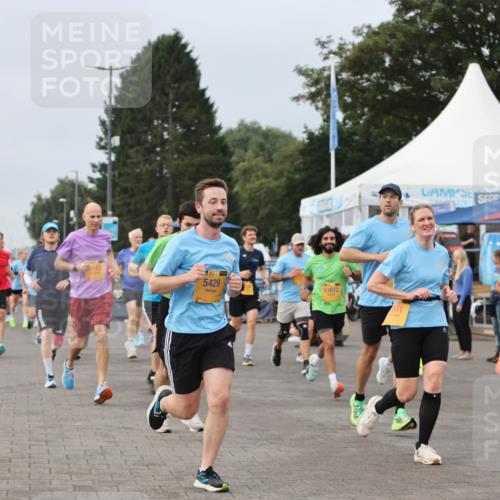 13.09.2026 - Kiel Lauf Andreas Tolksdorf http://msf.ph/oto/10337393 13.09.2026 09:54:25 Kiellinie 84, 9143, 5429, 11612 meine-sportfotos.de