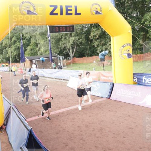 13.09.2026 - Airport Race Dennis Weichert http://msf.ph/oto/10337398 13.09.2026 10:37:21 Ziel 5016, 5017, 5105, 5107, 5255, 5258, 5363, 5407, 5461, 5462 meine-sportfotos.de