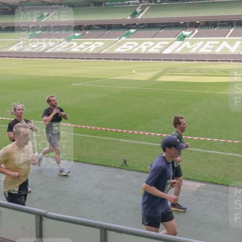 13.09.2026 - 21. swb-Marathon Bremen Michael Burmester http://msf.ph/oto/10337421 13.09.2026 13:14:08 Laufen im Stadion 183, 270, 278, 300, 349, 414, 460, 576, 600, 631, 695, 702, 768, 933, 950, 956, 1005, 1008, 1143, 1392, 1408, 1426, 1573, 1596, 1641, 1818, 1819, 1991, 2024, 2035, 2079, 2233, 2264, 2314, 2387, 2412, 2439, 2457, 2461, 2478, 2494, 2521, 2540, 2564, 2612, 2665, 2684, 2690, 2691, 2693, 2737, 2773, 2792, 2816, 2829, 2838, 2860, 2861, 2865, 2884, 2887, 2921, 2972, 2975, 2978, 3016, 3111, 3209, 3253, 3277, 3293, 3304, 3313, 3378, 3405, 3428, 3434, 3653, 3661, 3680, 4034, 4080, 4511 meine-sportfotos.de