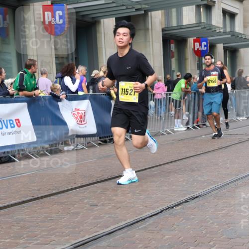 13.09.2026 - 21. swb-Marathon Bremen Strokosch-Dieckow http://msf.ph/oto/10337456 13.09.2026 11:05:27 Ziel 10018, 10168, 10238, 10259, 10260, 10305, 10382, 10457, 10619, 10864, 11024, 11132, 11164, 11477, 11520, 11724, 11791, 11892, 11947, 12156, 12186, 12273, 12330, 12362, 12378, 12501, 12523, 12528, 12773, 10186, 10370, 10411, 10432, 10576, 10697, 10717, 10718, 10800, 10802, 10995, 11102, 11105, 11146, 11157, 11218, 11281, 11314, 11326, 11334, 11387, 11394, 11521, 11571, 11572, 11584, 11616, 11722, 11900, 12011, 12055, 12251, 12330 meine-sportfotos.de