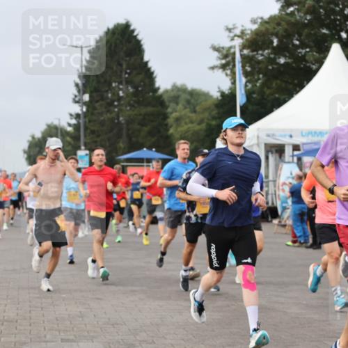 13.09.2026 - Kiel Lauf Andreas Tolksdorf http://msf.ph/oto/10337467 13.09.2026 09:54:28 Kiellinie 38, 9143, 19, 4540, 6100 meine-sportfotos.de