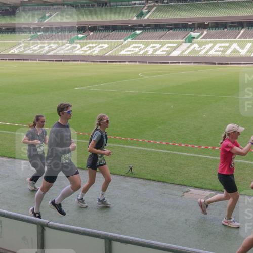 13.09.2026 - 21. swb-Marathon Bremen Michael Burmester http://msf.ph/oto/10337483 13.09.2026 13:14:15 Laufen im Stadion 183, 270, 278, 300, 349, 414, 460, 576, 600, 631, 695, 702, 768, 933, 950, 956, 1005, 1008, 1047, 1143, 1392, 1408, 1426, 1573, 1596, 1641, 1818, 1819, 1991, 2024, 2035, 2079, 2233, 2314, 2387, 2412, 2439, 2457, 2461, 2478, 2494, 2521, 2540, 2564, 2612, 2665, 2684, 2690, 2691, 2693, 2737, 2773, 2792, 2816, 2829, 2838, 2861, 2865, 2884, 2887, 2921, 2972, 2978, 3016, 3111, 3209, 3253, 3277, 3293, 3304, 3313, 3355, 3378, 3405, 3428, 3653, 3661, 3680, 4034, 4080, 4511 meine-sportfotos.de