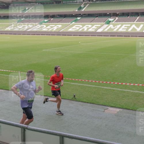 13.09.2026 - 21. swb-Marathon Bremen Michael Burmester http://msf.ph/oto/10337516 13.09.2026 13:14:18 Laufen im Stadion 183, 266, 270, 278, 300, 349, 414, 460, 576, 600, 631, 695, 702, 768, 933, 950, 956, 1005, 1008, 1047, 1143, 1392, 1408, 1426, 1573, 1596, 1641, 1818, 1819, 1991, 2024, 2035, 2079, 2233, 2314, 2387, 2412, 2439, 2457, 2461, 2466, 2494, 2521, 2540, 2564, 2612, 2665, 2690, 2691, 2693, 2737, 2773, 2792, 2816, 2829, 2838, 2861, 2865, 2884, 2887, 2921, 2972, 2978, 3016, 3111, 3209, 3253, 3277, 3304, 3313, 3355, 3378, 3405, 3428, 3653, 3661, 3680, 3847, 4034, 4080, 4511 meine-sportfotos.de