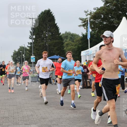 13.09.2026 - Kiel Lauf Andreas Tolksdorf http://msf.ph/oto/10337519 13.09.2026 09:54:29 Kiellinie 8607, 2389, 7775, 86, 2824, 2687 meine-sportfotos.de