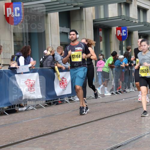 13.09.2026 - 21. swb-Marathon Bremen Strokosch-Dieckow http://msf.ph/oto/10337523 13.09.2026 11:05:29 Ziel 10018, 10168, 10238, 10259, 10260, 10305, 10382, 10457, 10619, 10864, 11024, 11132, 11164, 11477, 11520, 11791, 11892, 11947, 12156, 12186, 12362, 12378, 12501, 12523, 12528, 12773, 10186, 10411, 10432, 10576, 10697, 10717, 10800, 10802, 10995, 11102, 11105, 11146, 11157, 11218, 11314, 11326, 11334, 11387, 11394, 11521, 11571, 11572, 11584, 11616, 11722, 11724, 11892, 11900, 12011, 12055, 12251, 12273, 12330 meine-sportfotos.de