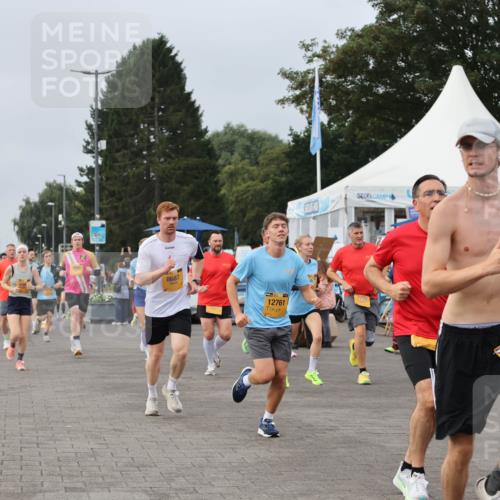 13.09.2026 - Kiel Lauf Andreas Tolksdorf http://msf.ph/oto/10337532 13.09.2026 09:54:30 Kiellinie 8687, 12761, 7775, 8641, 2824, 26 meine-sportfotos.de