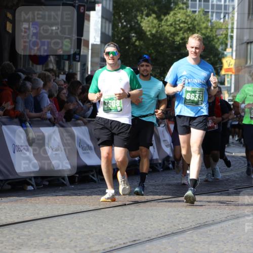 13.09.2026 - 21. swb-Marathon Bremen Strokosch-Dieckow http://msf.ph/oto/10337536 13.09.2026 13:19:10 Ziel 307, 4120, 4916, 5277, 5867, 6310, 6787, 7104, 7154, 7163, 7602, 7791, 8743, 9327, 9833, 13184, 189, 666, 1599, 2423, 2535, 3182, 3508, 4319, 5172, 5371, 6008, 6633, 7754, 9552, 9638, 9805 meine-sportfotos.de