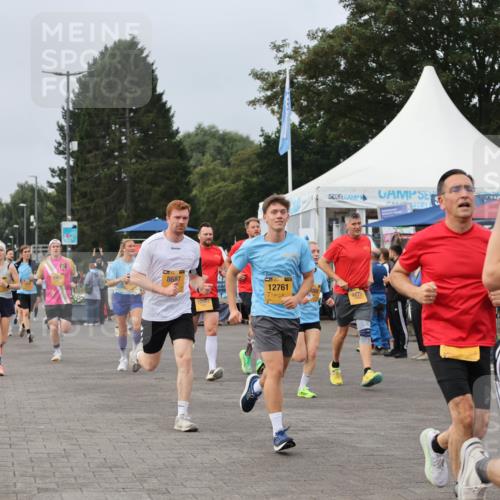 13.09.2026 - Kiel Lauf Andreas Tolksdorf http://msf.ph/oto/10337538 13.09.2026 09:54:30 Kiellinie 4, 8687, 10952, 12761, 7775, 86, 2824 meine-sportfotos.de