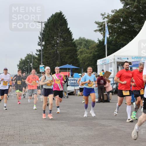 13.09.2026 - Kiel Lauf Andreas Tolksdorf http://msf.ph/oto/10337577 13.09.2026 09:54:31 Kiellinie 4, 3811, 8146, 8480, 10952, 087 meine-sportfotos.de