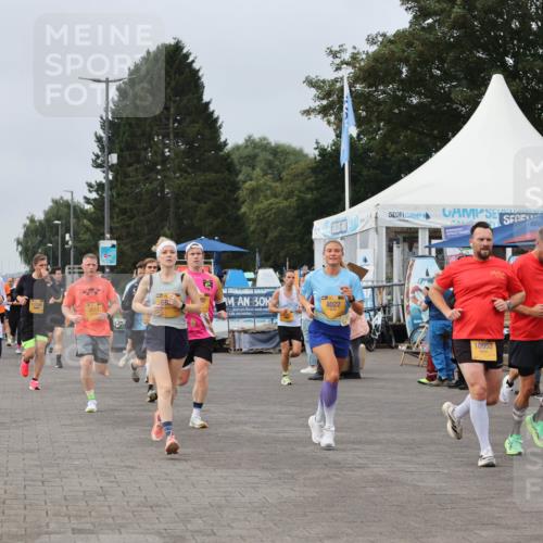 13.09.2026 - Kiel Lauf Andreas Tolksdorf http://msf.ph/oto/10337601 13.09.2026 09:54:32 Kiellinie 4, 69, 80, 4022, 8146, 3811, 10952 meine-sportfotos.de
