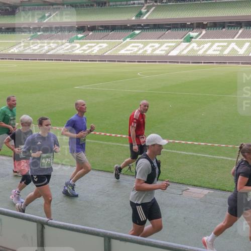 13.09.2026 - 21. swb-Marathon Bremen Michael Burmester http://msf.ph/oto/10337773 13.09.2026 13:14:54 Laufen im Stadion 263, 266, 300, 414, 460, 600, 631, 768, 956, 1008, 1047, 1392, 1408, 1573, 1596, 1818, 1819, 1874, 2024, 2035, 2079, 2233, 2235, 2314, 2359, 2385, 2386, 2387, 2412, 2457, 2466, 2484, 2494, 2521, 2540, 2564, 2667, 2690, 2691, 2693, 2737, 2760, 2783, 2829, 2838, 2859, 2861, 2865, 2874, 2887, 2958, 2972, 2978, 3075, 3111, 3157, 3165, 3185, 3209, 3265, 3304, 3355, 3378, 3382, 3405, 3428, 3653, 3661, 3670, 3680, 3829, 3847, 4034, 4080, 4511 meine-sportfotos.de