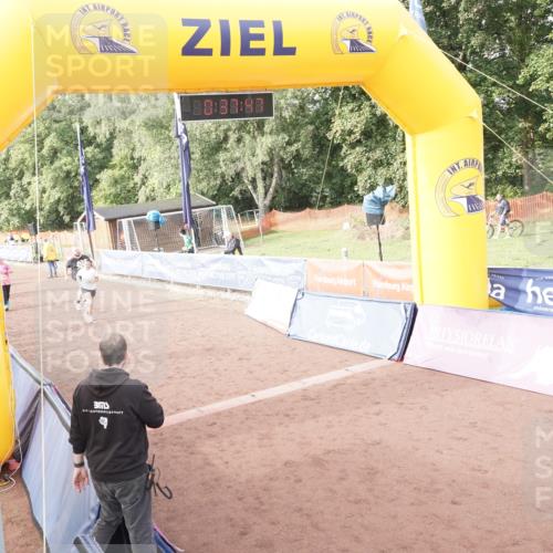 13.09.2026 - Airport Race Dennis Weichert http://msf.ph/oto/10337834 13.09.2026 10:38:20 Ziel 5039, 5074, 5099, 5132, 5134, 5248, 5264 meine-sportfotos.de