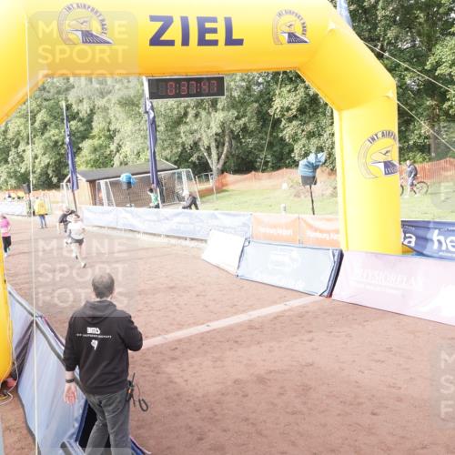 13.09.2026 - Airport Race Dennis Weichert http://msf.ph/oto/10337842 13.09.2026 10:38:21 Ziel 5039, 5074, 5099, 5132, 5134, 5248, 5264 meine-sportfotos.de