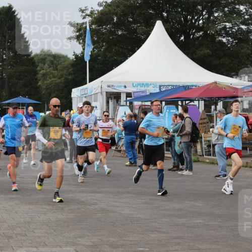 13.09.2026 - Kiel Lauf Andreas Tolksdorf http://msf.ph/oto/10337850 13.09.2026 09:54:46 Kiellinie 7928, 228, 4512, 2116 meine-sportfotos.de