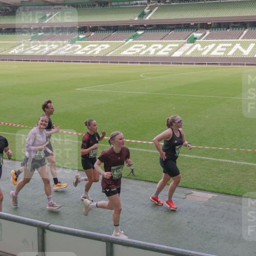 13.09.2026 - 21. swb-Marathon Bremen Michael Burmester http://msf.ph/oto/10337857 13.09.2026 13:15:03 Laufen im Stadion 143, 263, 266, 300, 414, 460, 631, 768, 956, 1008, 1047, 1392, 1408, 1573, 1818, 1819, 1874, 2024, 2035, 2233, 2235, 2314, 2359, 2385, 2386, 2387, 2412, 2457, 2466, 2484, 2494, 2521, 2540, 2564, 2667, 2690, 2691, 2693, 2737, 2760, 2783, 2829, 2838, 2859, 2861, 2865, 2874, 2887, 2958, 2978, 3075, 3111, 3157, 3165, 3185, 3209, 3265, 3304, 3355, 3378, 3382, 3405, 3428, 3486, 3653, 3661, 3670, 3680, 3829, 3847, 4034, 4080, 4511 meine-sportfotos.de