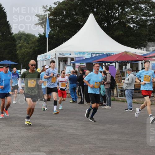 13.09.2026 - Kiel Lauf Andreas Tolksdorf http://msf.ph/oto/10337865 13.09.2026 09:54:46 Kiellinie 7928, 4512, 228, 5165, 2116 meine-sportfotos.de