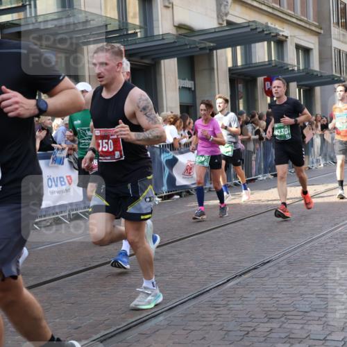 13.09.2026 - 21. swb-Marathon Bremen Strokosch-Dieckow http://msf.ph/oto/10337872 13.09.2026 13:26:00 Ziel 1649, 1896, 2434, 2658, 2666, 3603, 3983, 4723, 4724, 5747, 5854, 5906, 5934, 5992, 6230, 6639, 6886, 7626, 8635, 8817, 13195, 150, 1163, 1458, 1647, 1752, 2033, 2062, 2421, 2708, 2781, 2987, 3248, 3516, 3722, 4067, 4161, 4411, 4439, 4476, 4842, 4927, 5013, 5139, 5558, 5622, 5701, 6135, 6605, 7638, 7780, 8271, 8361, 8592, 9266, 9440, 9794 meine-sportfotos.de