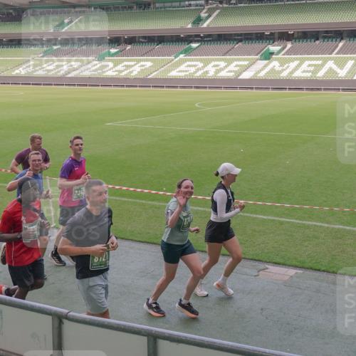 13.09.2026 - 21. swb-Marathon Bremen Michael Burmester http://msf.ph/oto/10337880 13.09.2026 13:15:05 Laufen im Stadion 143, 263, 266, 300, 414, 460, 631, 768, 956, 1008, 1047, 1392, 1408, 1573, 1818, 1819, 1874, 2024, 2035, 2218, 2233, 2235, 2314, 2359, 2385, 2386, 2387, 2412, 2457, 2466, 2468, 2484, 2494, 2521, 2540, 2564, 2667, 2690, 2691, 2693, 2737, 2760, 2783, 2829, 2838, 2859, 2861, 2865, 2874, 2887, 2958, 2978, 3075, 3111, 3157, 3165, 3185, 3209, 3265, 3304, 3355, 3378, 3382, 3405, 3428, 3486, 3653, 3661, 3670, 3680, 3829, 3847, 4034, 4080, 4511 meine-sportfotos.de
