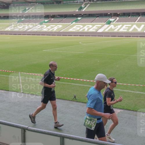 13.09.2026 - 21. swb-Marathon Bremen Michael Burmester http://msf.ph/oto/10337948 13.09.2026 13:15:13 Laufen im Stadion 143, 263, 266, 300, 414, 460, 598, 612, 631, 653, 768, 956, 1008, 1047, 1392, 1408, 1573, 1818, 1819, 1874, 2013, 2024, 2218, 2233, 2235, 2314, 2359, 2385, 2386, 2412, 2466, 2468, 2484, 2494, 2521, 2540, 2564, 2667, 2678, 2690, 2691, 2693, 2737, 2760, 2783, 2829, 2838, 2859, 2861, 2865, 2874, 2887, 2958, 2978, 3001, 3075, 3111, 3157, 3165, 3185, 3209, 3237, 3265, 3304, 3355, 3378, 3382, 3405, 3428, 3486, 3512, 3653, 3661, 3670, 3680, 3829, 3847, 4034, 4080, 4511 meine-sportfotos.de