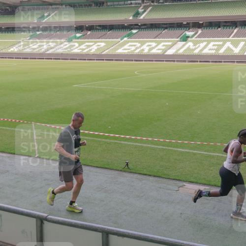 13.09.2026 - 21. swb-Marathon Bremen Michael Burmester http://msf.ph/oto/10337978 13.09.2026 13:15:19 Laufen im Stadion 143, 263, 266, 300, 414, 460, 598, 612, 653, 768, 956, 1008, 1047, 1392, 1408, 1573, 1818, 1819, 1874, 2013, 2024, 2218, 2233, 2235, 2314, 2359, 2385, 2386, 2412, 2466, 2468, 2484, 2494, 2521, 2564, 2667, 2678, 2690, 2691, 2698, 2737, 2760, 2783, 2829, 2838, 2859, 2861, 2865, 2874, 2887, 2958, 2978, 3001, 3075, 3157, 3165, 3185, 3237, 3265, 3331, 3355, 3378, 3382, 3405, 3428, 3486, 3512, 3653, 3661, 3670, 3680, 3829, 3847, 4034, 4080, 4511 meine-sportfotos.de