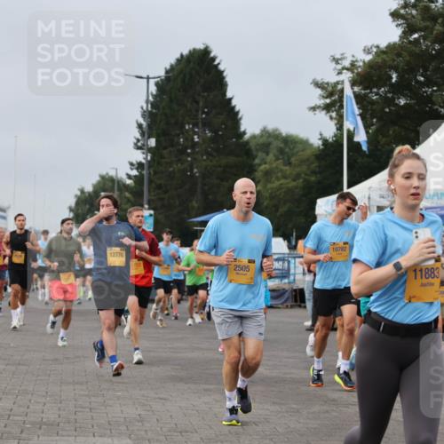 13.09.2026 - Kiel Lauf Andreas Tolksdorf http://msf.ph/oto/10337984 13.09.2026 09:54:50 Kiellinie 5576, 4, 12776, 1722, 39, 2505, 10782, 11883, 3997 meine-sportfotos.de