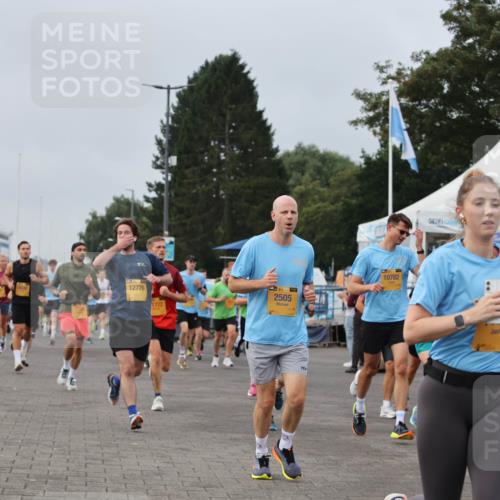 13.09.2026 - Kiel Lauf Andreas Tolksdorf http://msf.ph/oto/10337986 13.09.2026 09:54:50 Kiellinie 5576, 84, 12776, 1722, 39, 2505, 10782, 4046 meine-sportfotos.de