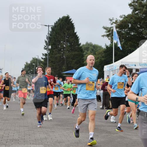 13.09.2026 - Kiel Lauf Andreas Tolksdorf http://msf.ph/oto/10337995 13.09.2026 09:54:50 Kiellinie 4, 12776, 2505, 10782, 39, 11883 meine-sportfotos.de