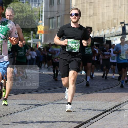 13.09.2026 - 21. swb-Marathon Bremen Strokosch-Dieckow http://msf.ph/oto/10338002 13.09.2026 13:19:26 Ziel 189, 666, 1599, 2007, 2390, 2535, 4819, 4857, 5172, 6137, 6310, 6633, 7154, 7647, 7686, 7791, 9512, 13184, 926, 1010, 1232, 1468, 1535, 4455, 4977, 4978, 7037, 7140, 7268, 7945, 8153, 8185, 13163 meine-sportfotos.de