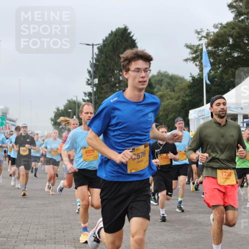 13.09.2026 - Kiel Lauf Andreas Tolksdorf http://msf.ph/oto/10338081 13.09.2026 09:54:53 Kiellinie 84, 4929, 39, 576, 5386, 11740, 1730 meine-sportfotos.de