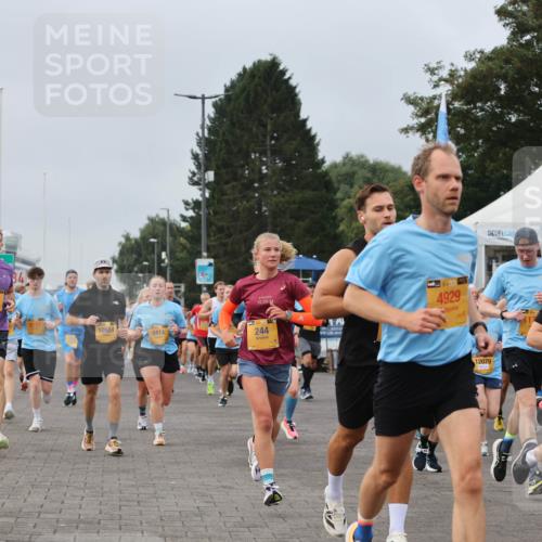 13.09.2026 - Kiel Lauf Andreas Tolksdorf http://msf.ph/oto/10338104 13.09.2026 09:54:54 Kiellinie 4963, 5151, 10984, 8414, 42, 195, 244, 39, 4929, 12079, 5386, 1698 meine-sportfotos.de