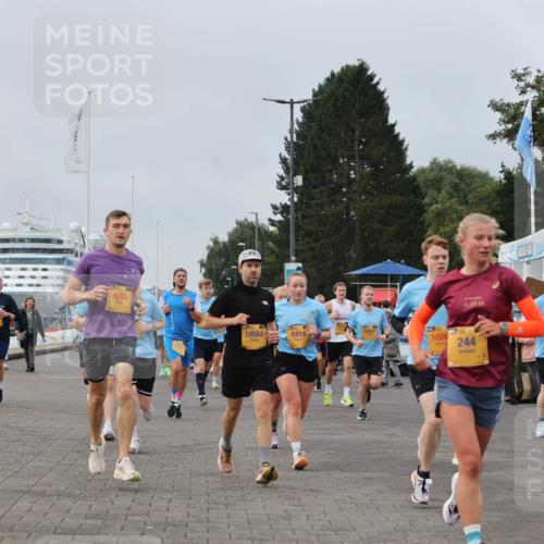 13.09.2026 - Kiel Lauf Andreas Tolksdorf http://msf.ph/oto/10338123 13.09.2026 09:54:55 Kiellinie 4963, 10017, 10984, 8414, 42, 395, 1006, 244, 4538 meine-sportfotos.de