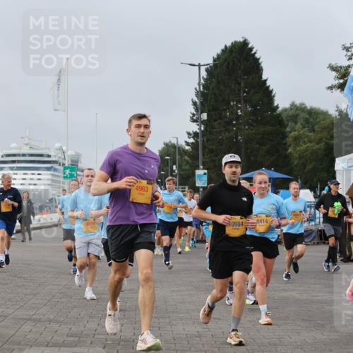13.09.2026 - Kiel Lauf Andreas Tolksdorf http://msf.ph/oto/10338150 13.09.2026 09:54:55 Kiellinie 9554, 4963, 39, 0984, 8414, 10017, 39, 10065 meine-sportfotos.de