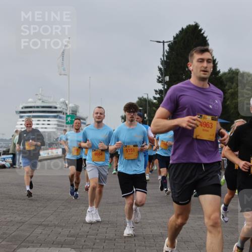 13.09.2026 - Kiel Lauf Andreas Tolksdorf http://msf.ph/oto/10338167 13.09.2026 09:54:56 Kiellinie 342, 5151, 9554, 1, 39, 4963, 1, 35, 10984 meine-sportfotos.de
