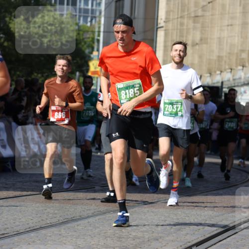 13.09.2026 - 21. swb-Marathon Bremen Strokosch-Dieckow http://msf.ph/oto/10338200 13.09.2026 13:19:35 Ziel 189, 666, 1599, 2007, 2390, 2423, 2535, 3182, 3508, 4319, 4819, 4857, 5172, 5371, 6008, 6137, 6633, 7686, 7754, 9552, 9638, 9805, 161, 461, 1010, 1281, 1468, 1535, 1642, 2870, 2906, 3319, 3966, 4101, 4479, 4480, 7037, 7655, 8185, 9082, 9359, 9984 meine-sportfotos.de