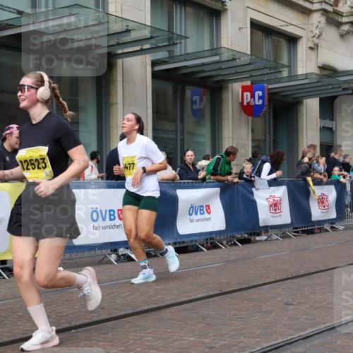 13.09.2026 - 21. swb-Marathon Bremen Strokosch-Dieckow http://msf.ph/oto/10338216 13.09.2026 11:05:46 Ziel 10018, 10204, 10375, 10382, 10619, 10662, 11029, 11132, 11156, 11164, 11460, 11477, 11674, 11690, 11775, 11786, 12186, 12486, 12528, 10168, 10186, 10238, 10259, 10260, 10305, 10432, 10457, 10864, 11024, 11146, 11314, 11387, 11394, 11520, 11521, 11571, 11572, 11724, 11791, 11892, 11947, 12055, 12156, 12251, 12273, 12330, 12362, 12378, 12501, 12523, 12773 meine-sportfotos.de