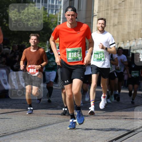 13.09.2026 - 21. swb-Marathon Bremen Strokosch-Dieckow http://msf.ph/oto/10338227 13.09.2026 13:19:35 Ziel 189, 666, 1599, 2007, 2390, 2423, 2535, 3182, 3508, 4319, 4819, 4857, 5172, 5371, 6008, 6137, 6633, 7686, 7754, 9552, 9638, 9805, 161, 461, 1010, 1281, 1468, 1535, 1642, 2870, 2906, 3319, 3966, 4101, 4479, 4480, 7037, 7655, 8185, 9082, 9359, 9984 meine-sportfotos.de