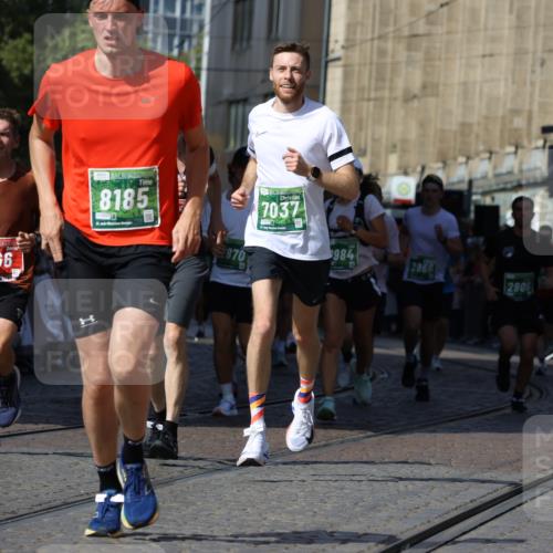 13.09.2026 - 21. swb-Marathon Bremen Strokosch-Dieckow http://msf.ph/oto/10338238 13.09.2026 13:19:36 Ziel 189, 666, 1599, 2390, 2423, 2535, 3182, 3508, 4319, 4819, 4857, 5172, 5371, 6008, 6137, 6633, 7754, 9552, 9638, 9805, 161, 461, 1010, 1281, 1468, 1642, 2870, 2906, 3319, 3966, 4101, 4479, 4480, 7037, 7655, 8185, 8263, 9082, 9359, 9984 meine-sportfotos.de