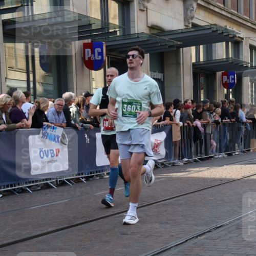 13.09.2026 - 21. swb-Marathon Bremen Strokosch-Dieckow http://msf.ph/oto/10338260 13.09.2026 13:26:12 Ziel 1368, 1649, 2434, 2658, 2779, 3526, 3603, 3983, 4077, 5747, 5934, 5992, 6230, 6289, 6375, 6548, 6639, 7626, 8817, 9260, 13195, 1163, 1647, 1896, 2062, 2666, 2708, 2987, 3248, 3516, 4067, 4476, 4723, 4724, 5558, 5701, 5854, 5906, 5934, 6135, 6605, 6886, 7638, 7780, 8271, 8361, 8592, 8635, 9266, 9794 meine-sportfotos.de