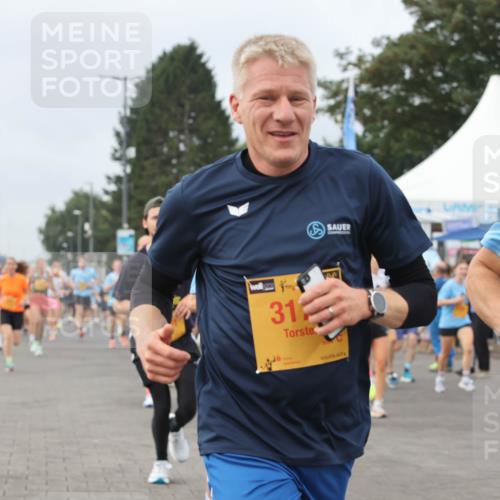 13.09.2026 - Kiel Lauf Andreas Tolksdorf http://msf.ph/oto/10338261 13.09.2026 09:55:00 Kiellinie 31, 3 meine-sportfotos.de