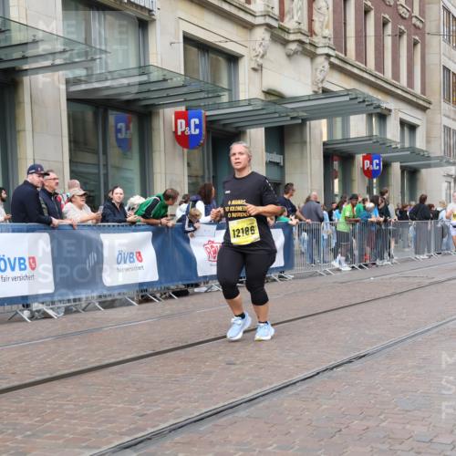 13.09.2026 - 21. swb-Marathon Bremen Strokosch-Dieckow http://msf.ph/oto/10338268 13.09.2026 11:05:48 Ziel 10018, 10204, 10375, 10382, 10619, 10662, 11029, 11132, 11156, 11164, 11460, 11477, 11674, 11690, 11775, 11786, 12186, 12486, 10018, 10168, 10186, 10238, 10259, 10260, 10305, 10432, 10457, 10864, 11024, 11314, 11387, 11520, 11521, 11571, 11572, 11724, 11791, 11892, 11947, 12055, 12156, 12273, 12330, 12362, 12378, 12501, 12523, 12528, 12773 meine-sportfotos.de