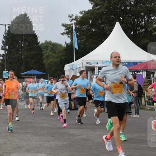 13.09.2026 - Kiel Lauf Andreas Tolksdorf http://msf.ph/oto/10338333 13.09.2026 09:55:02 Kiellinie 6045, 8567, 8628, 9208, 2094, 701, 1123 meine-sportfotos.de