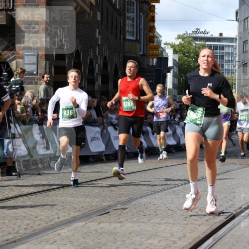 13.09.2026 - 21. swb-Marathon Bremen Strokosch-Dieckow http://msf.ph/oto/10338355 13.09.2026 13:26:00 Ziel 150, 191, 209, 1458, 1752, 2033, 2421, 2781, 3124, 3186, 3722, 3806, 4161, 4411, 4439, 4717, 4842, 4927, 5139, 5622, 5703, 5755, 5814, 8545, 8597, 8890, 9440, 9506, 1896, 2666, 3516, 4723, 4724, 5854, 5906, 6886, 8635, 9266, 9794 meine-sportfotos.de