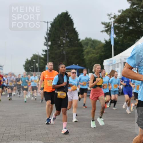 13.09.2026 - Kiel Lauf Andreas Tolksdorf http://msf.ph/oto/10338382 13.09.2026 09:55:04 Kiellinie 3249, 6045 meine-sportfotos.de