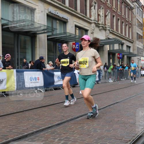 13.09.2026 - 21. swb-Marathon Bremen Strokosch-Dieckow http://msf.ph/oto/10338385 13.09.2026 11:05:52 Ziel 10204, 10375, 10376, 10619, 10662, 10681, 10682, 11029, 11132, 11156, 11340, 11374, 11432, 11460, 11674, 11690, 11775, 11786, 11849, 12186, 12479, 12486, 10018, 10168, 10238, 10259, 10260, 10305, 10382, 10457, 10619, 10864, 11024, 11132, 11164, 11477, 11520, 11724, 11791, 11892, 11947, 12156, 12186, 12273, 12330, 12362, 12378, 12501, 12523, 12528, 12773 meine-sportfotos.de