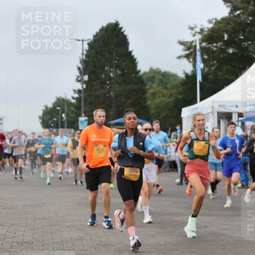 13.09.2026 - Kiel Lauf Andreas Tolksdorf http://msf.ph/oto/10338393 13.09.2026 09:55:05 Kiellinie 3249, 7177 meine-sportfotos.de