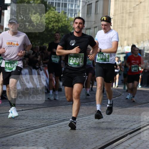 13.09.2026 - 21. swb-Marathon Bremen Strokosch-Dieckow http://msf.ph/oto/10338424 13.09.2026 13:19:41 Ziel 189, 666, 1599, 2423, 2535, 3182, 3508, 4319, 4455, 4819, 5172, 5371, 6008, 6633, 7268, 7754, 7945, 8153, 9552, 9638, 9805, 161, 411, 461, 495, 1053, 1281, 1551, 1642, 1972, 2870, 2906, 3240, 3319, 3411, 3966, 4101, 4479, 4480, 7404, 7488, 7655, 8263, 9082, 9359, 9984, 13192 meine-sportfotos.de